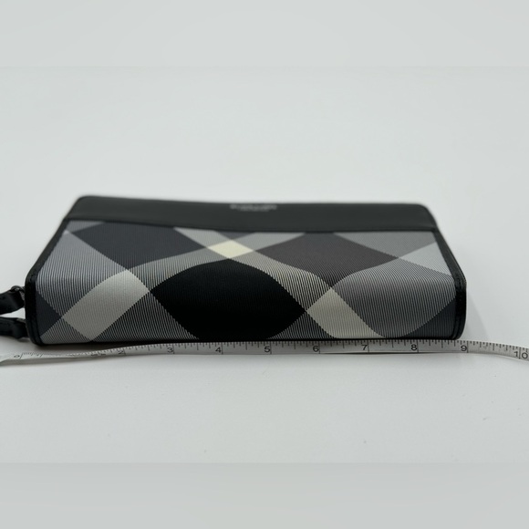 Burberry-Authentic-Black Label Crestridge Double Zippy Wallet/Organizer Like New - Picture 14 of 15